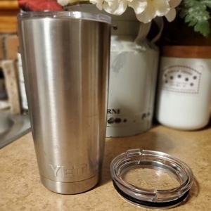 Yeti mug
